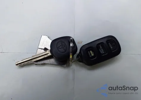 2006 Toyota Corolla S from USA, damaged, VIN 2T1BR32E36C596096